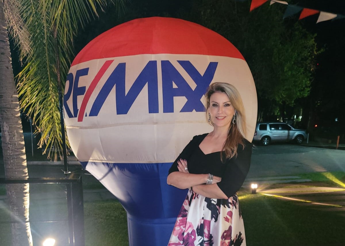 Remax: Vende con los que más venden